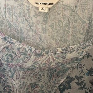 Lucky Brand Light Blue Floral V-Neck Top with Metallic Thread